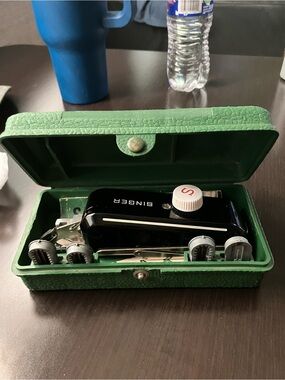 Vintage Singer 160506 Complete Buttonholer Attachment Kit w/ Case Manual & Cams